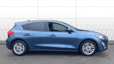 Ford Focus 1.0 EcoBoost 125 Titanium 5dr Petrol Hatchback